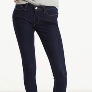 Levi’s Super Skinny 535 Jeans Dark Wash